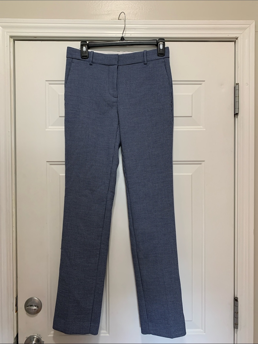 3/$15 Ann Taylor Blue Houndstooth Pants Size 00